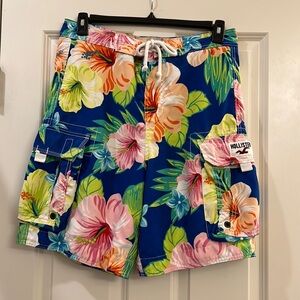 Hollister men’s swim trunks